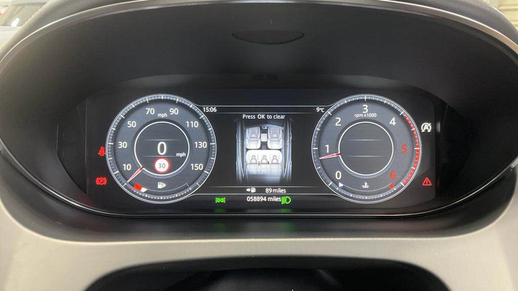 Used Jaguar E-Pace 2019 for sale - 77691082: Photo 11