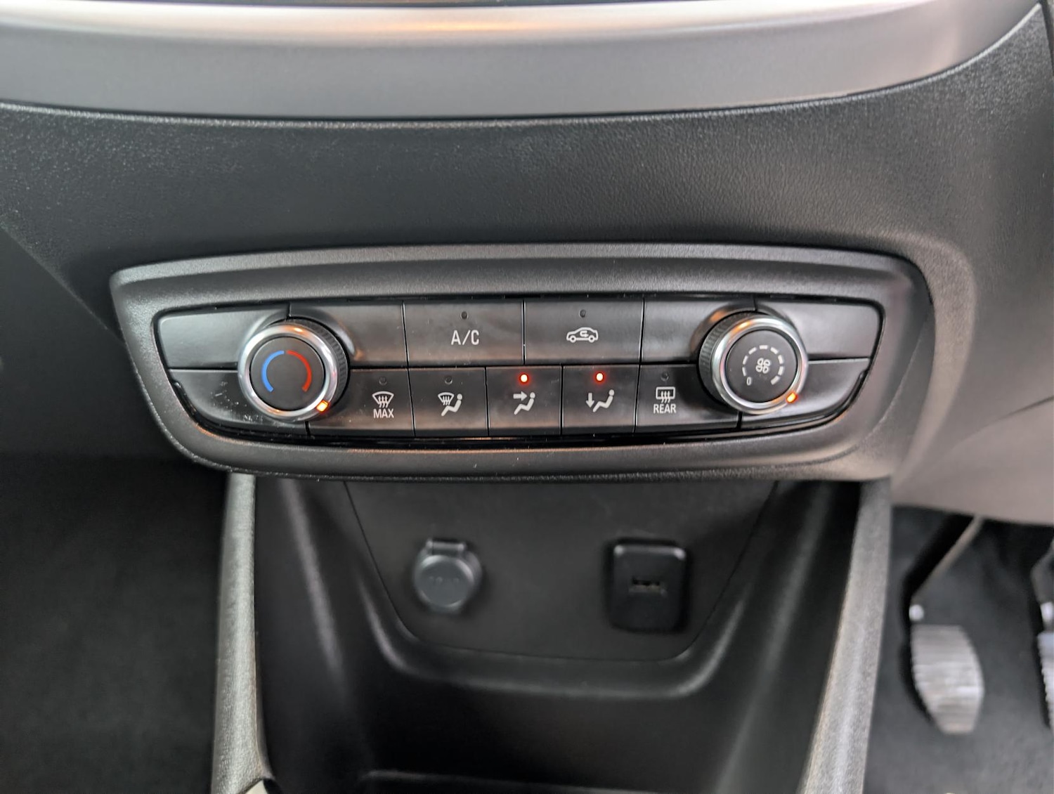 Used Vauxhall Crossland X 2019 for sale - 77696968: Photo 33