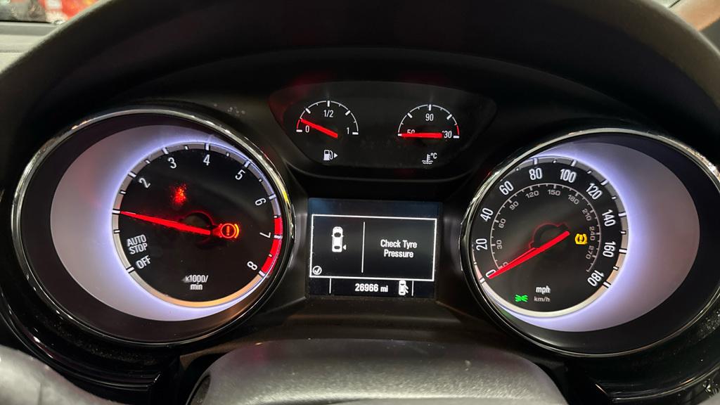 Used Vauxhall Astra 2016 for sale - 77697012: Photo 11