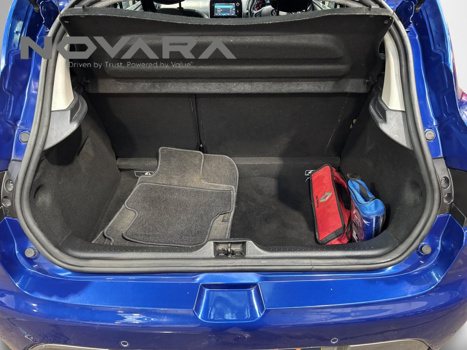 Used Renault Clio 2018 for sale - 77697003: Photo 20