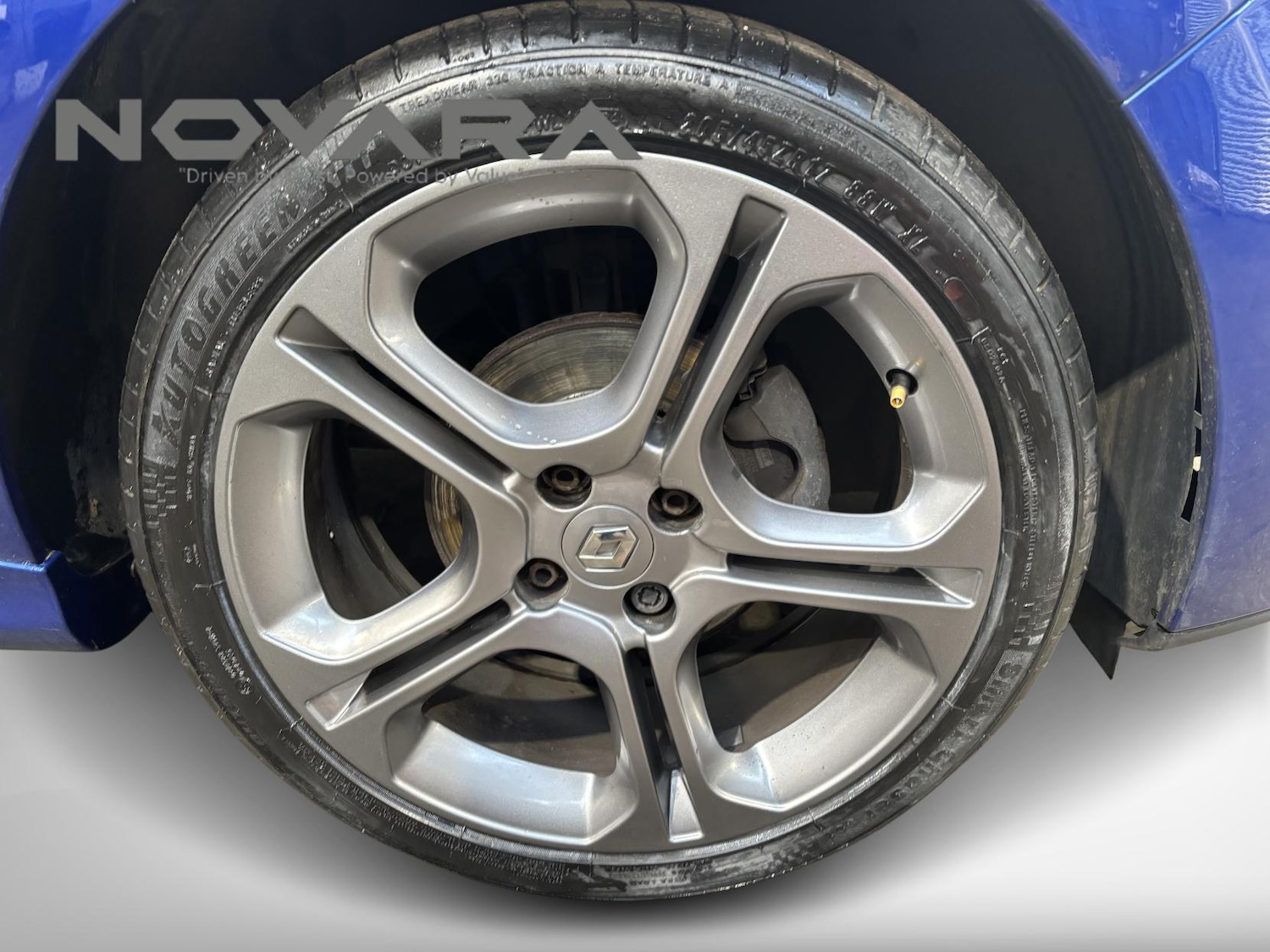 Used Renault Clio 2018 for sale - 77697003: Photo 24