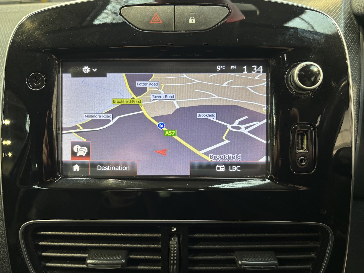 Used Renault Clio 2018 for sale - 77697003: Photo 27