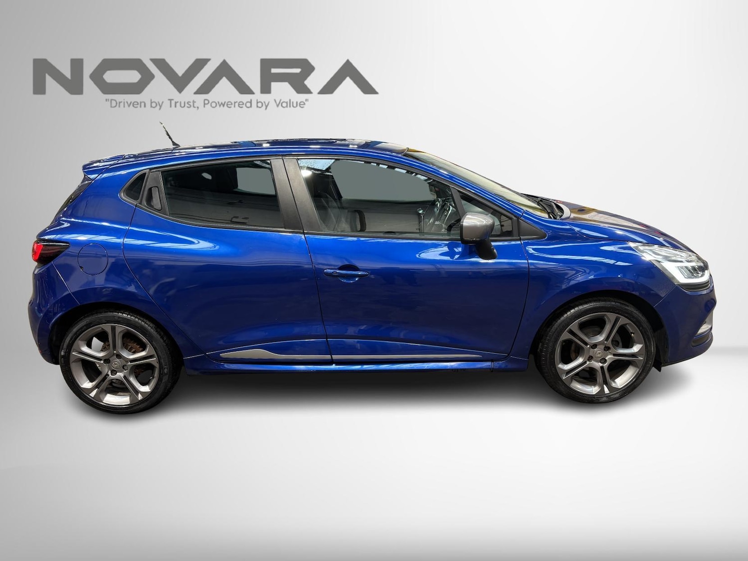 Used Renault Clio 2018 for sale - 77697003: Photo 8