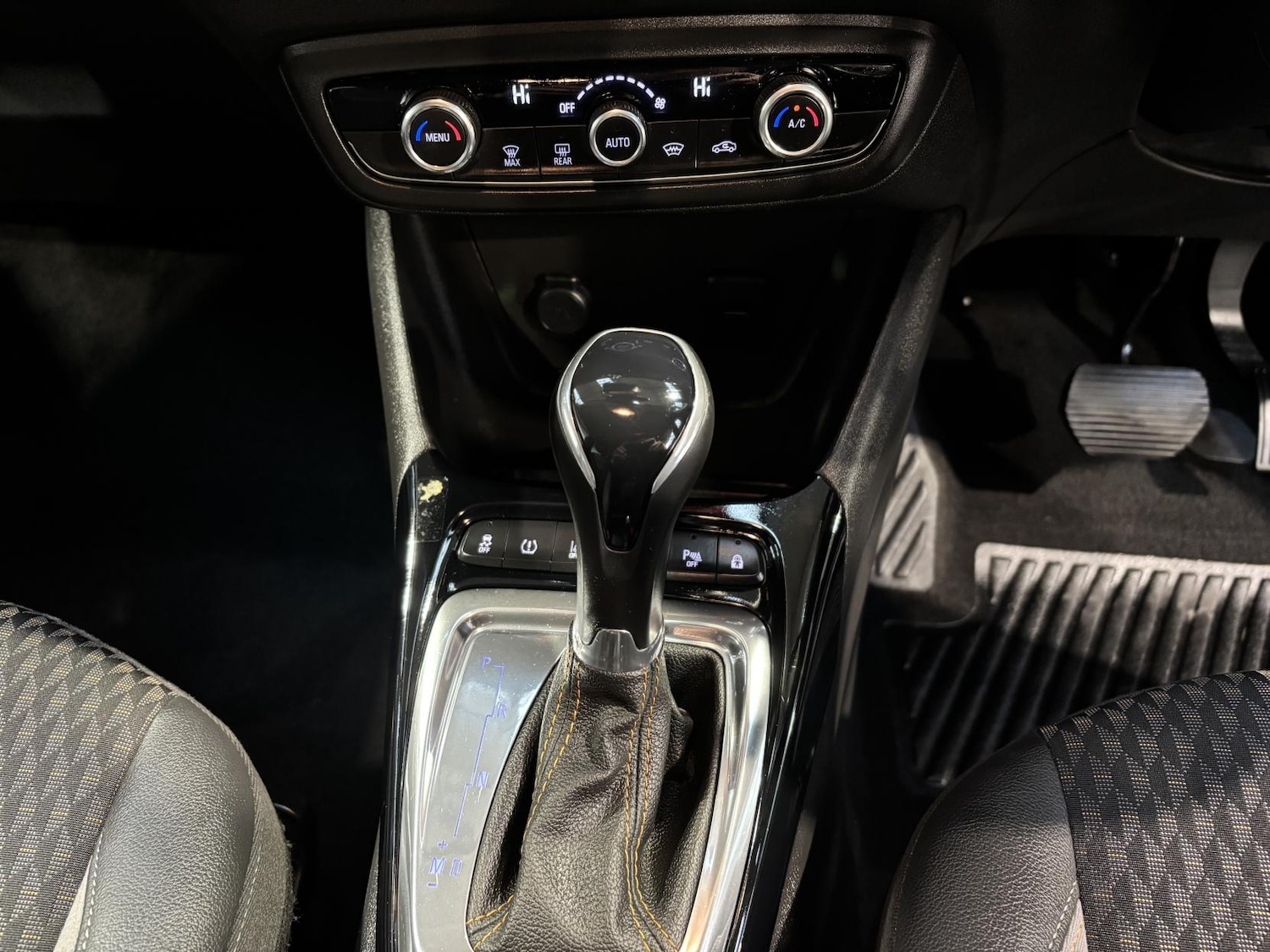 Used Vauxhall Crossland X 2019 for sale - 77697006: Photo 28