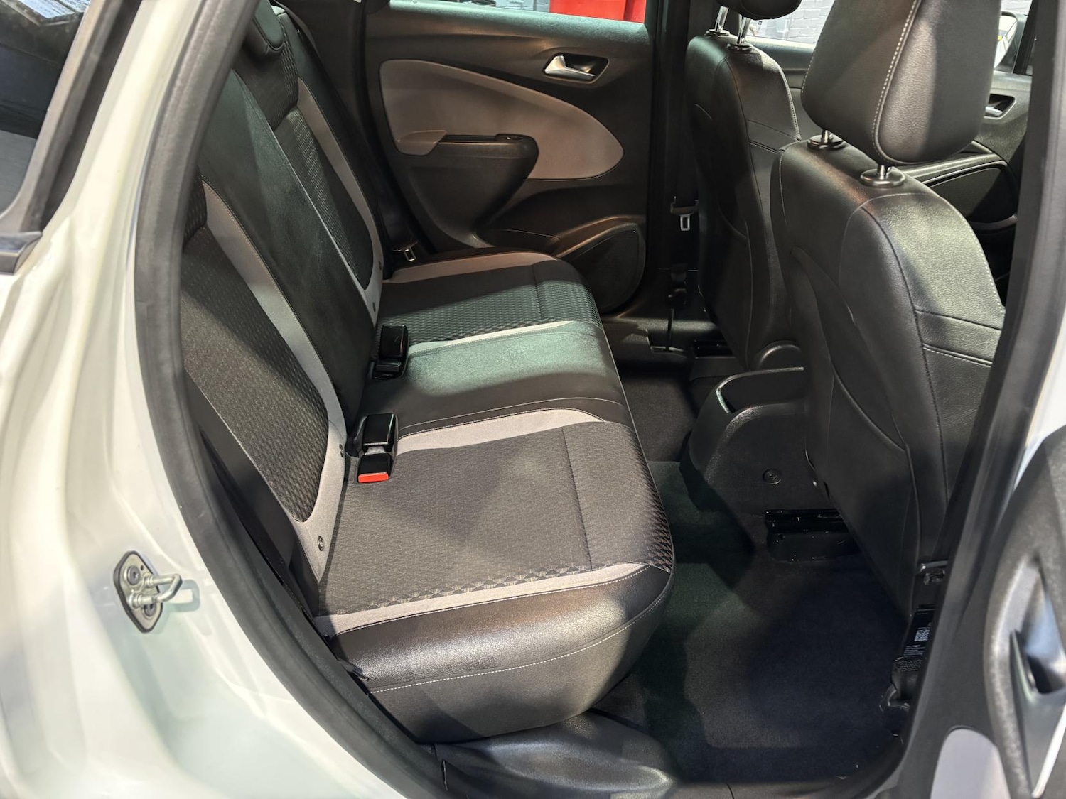 Used Vauxhall Crossland X 2019 for sale - 77697006: Photo 38