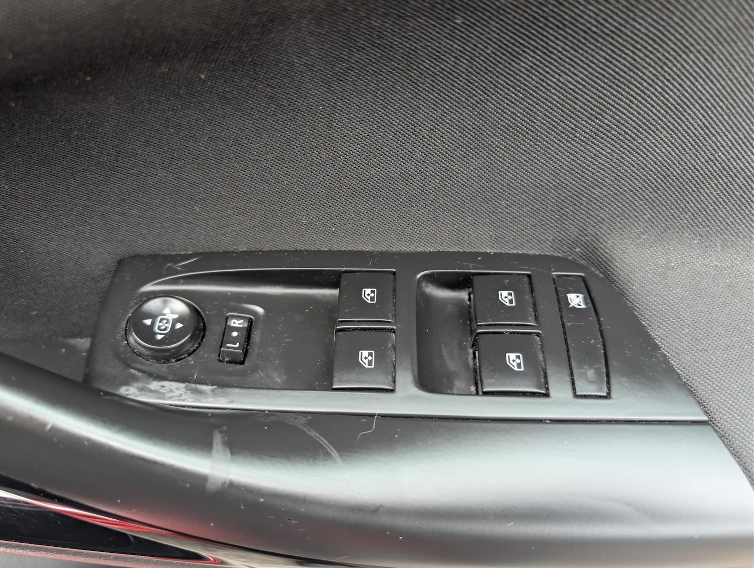 Used Vauxhall Astra 2017 for sale - 77696996: Photo 23