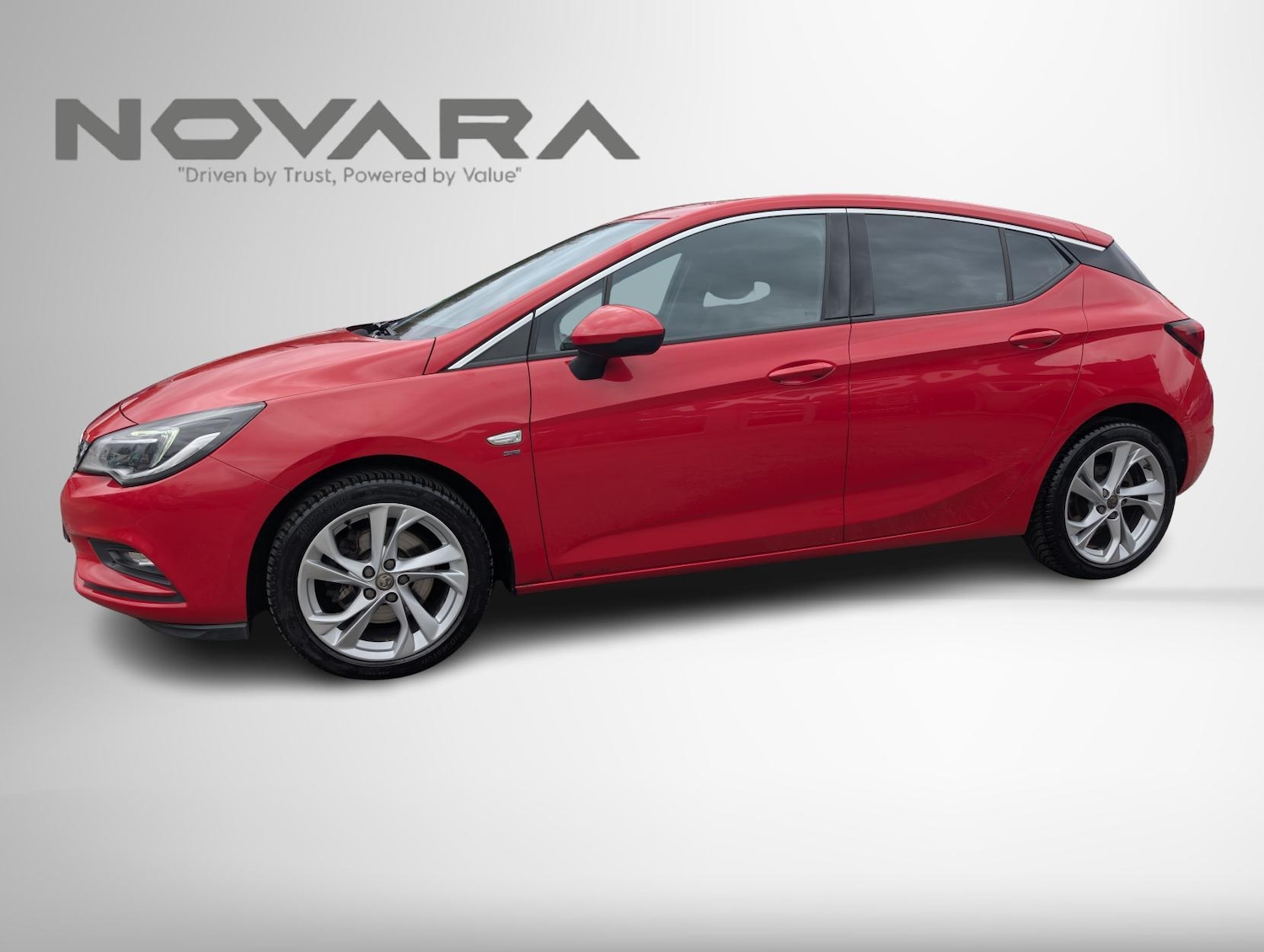 Used Vauxhall Astra 2017 for sale - 77696996: Photo 3