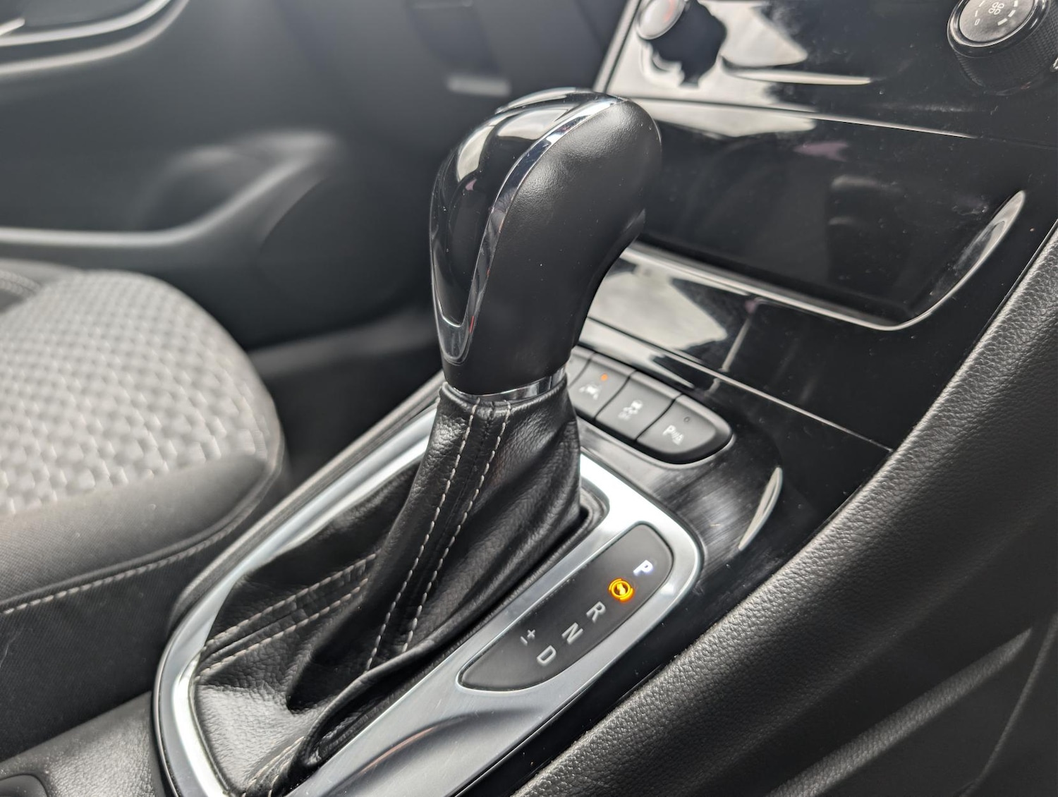 Used Vauxhall Astra 2017 for sale - 77696996: Photo 34