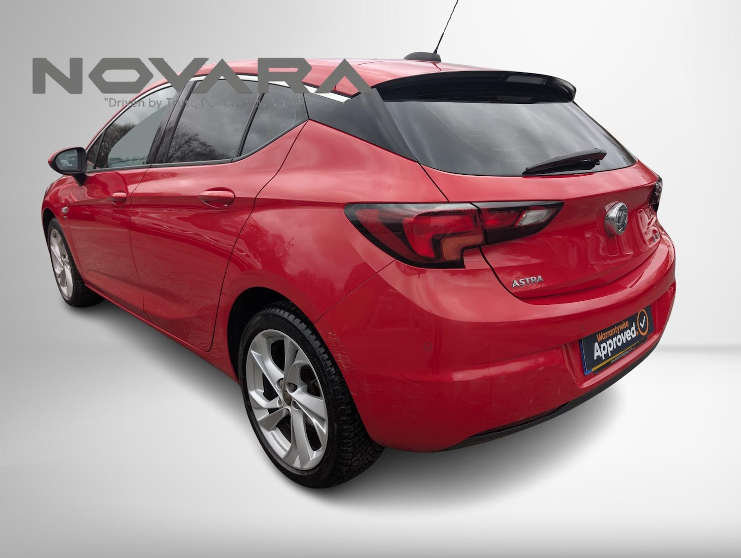 Used Vauxhall Astra 2017 for sale - 77696996: Photo 6