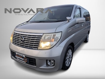 Used Nissan Elgrand 2022 for sale - 77697000: Photo