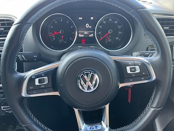 Used Volkswagen Polo 2016 for sale - 75647131: Photo