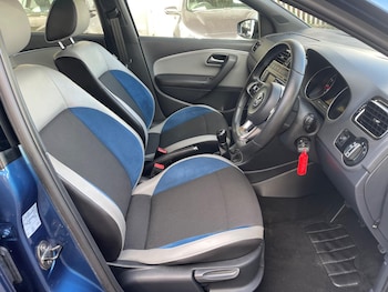 Used Volkswagen Polo 2016 for sale - 75647131: Photo