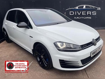 Volkswagen - Golf