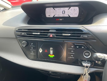 Used Citroen C4 Grand Picasso 2016 for sale - 75741283: Photo