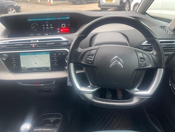 Used Citroen C4 Grand Picasso 2017 for sale - 75646734: Photo