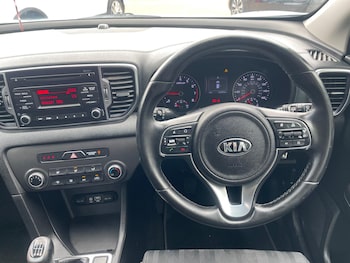 Used Kia Sportage 2017 for sale - 75645873: Photo
