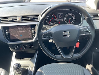Used SEAT Arona 2018 for sale - 75646000: Photo