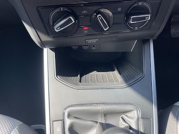 Used SEAT Arona 2018 for sale - 75646000: Photo