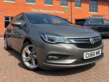 2017 (66) - 1.6 CDTi BlueInjection SRi Hatchback 5dr Diesel Manual Euro 6 (s/s) (136 ps