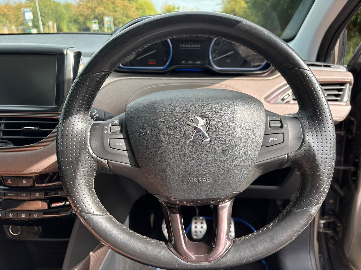 Vehicle 28