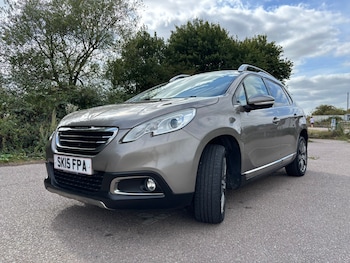 Used Peugeot 2008 2015 for sale - 75662370: Photo