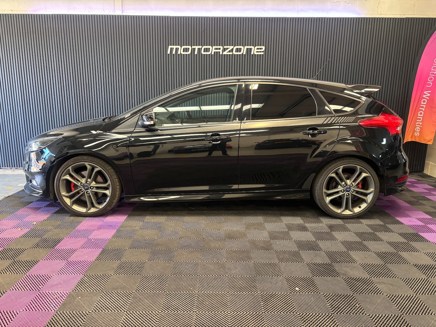 Used Ford Focus 2016 for sale - 76386861: Photo 15