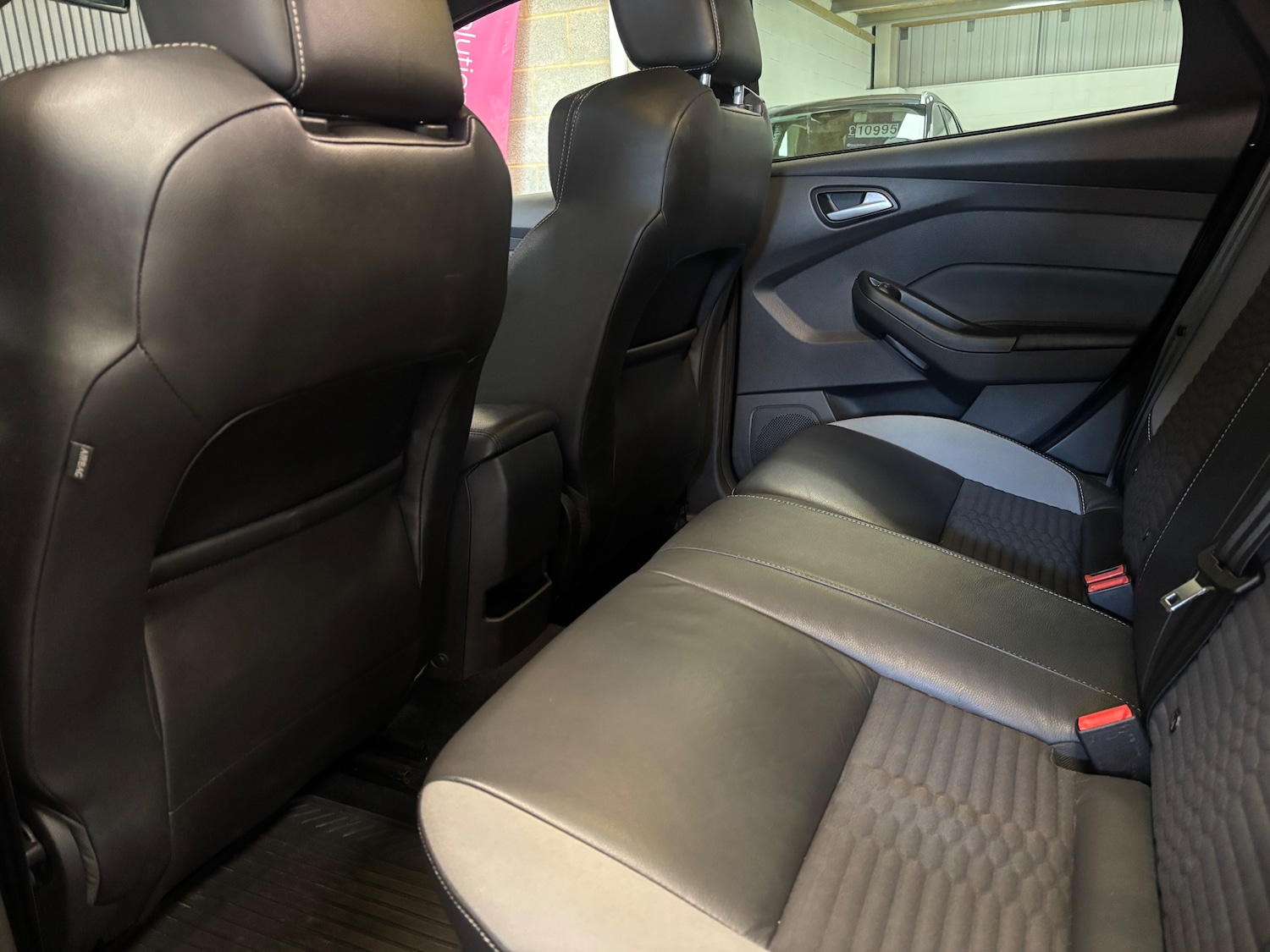 Used Ford Focus 2016 for sale - 76386861: Photo 18