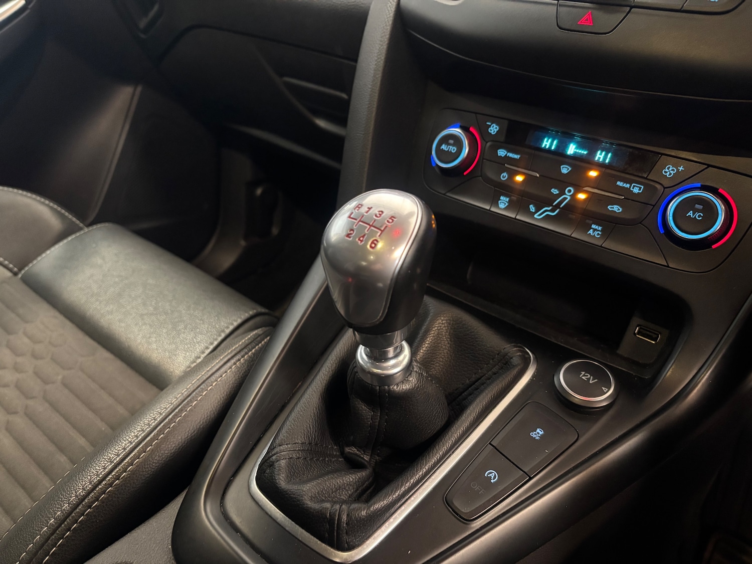 Used Ford Focus 2016 for sale - 76386861: Photo 39