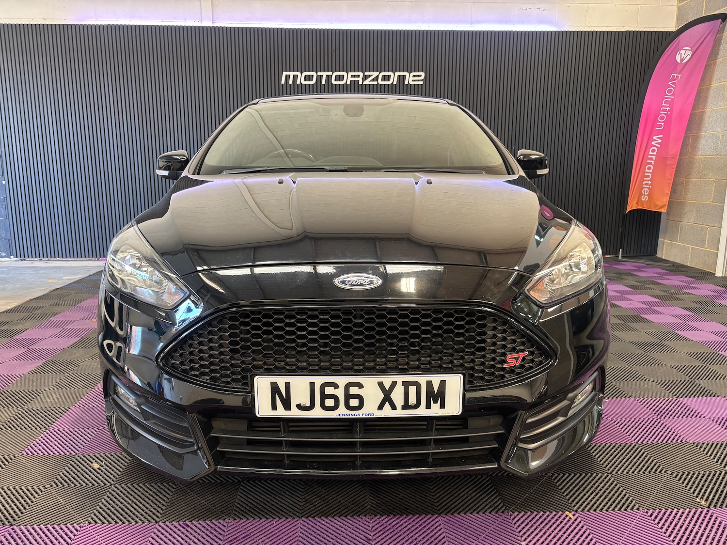 Used Ford Focus 2016 for sale - 76386861: Photo 5