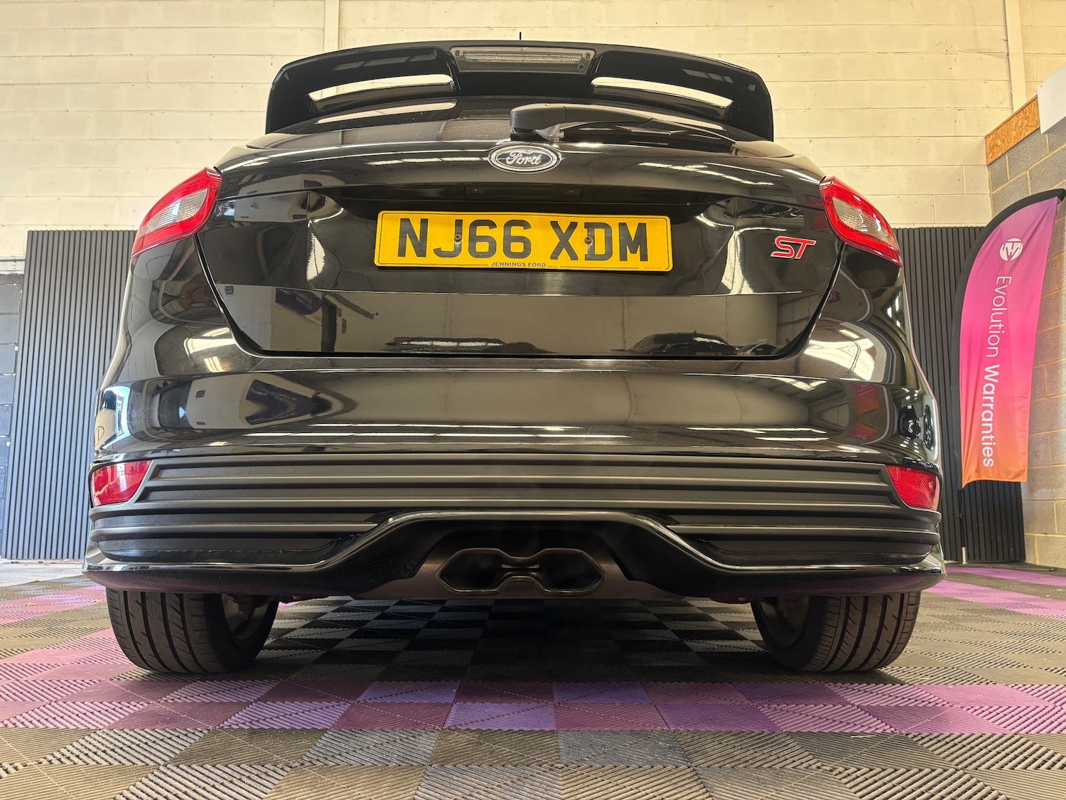 Used Ford Focus 2016 for sale - 76386861: Photo 9