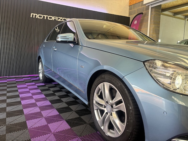 Used Mercedes-Benz E Class 2010 for sale - 76224949: Photo 24