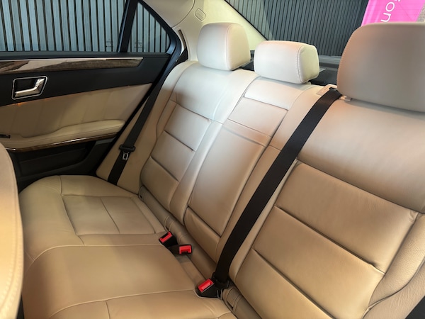 Used Mercedes-Benz E Class 2010 for sale - 76224949: Photo 44