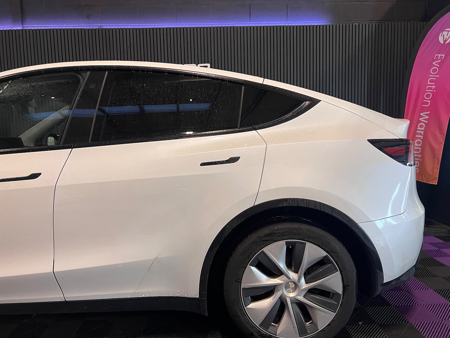 Used Tesla Model Y 2022 for sale - 77533704: Photo 18