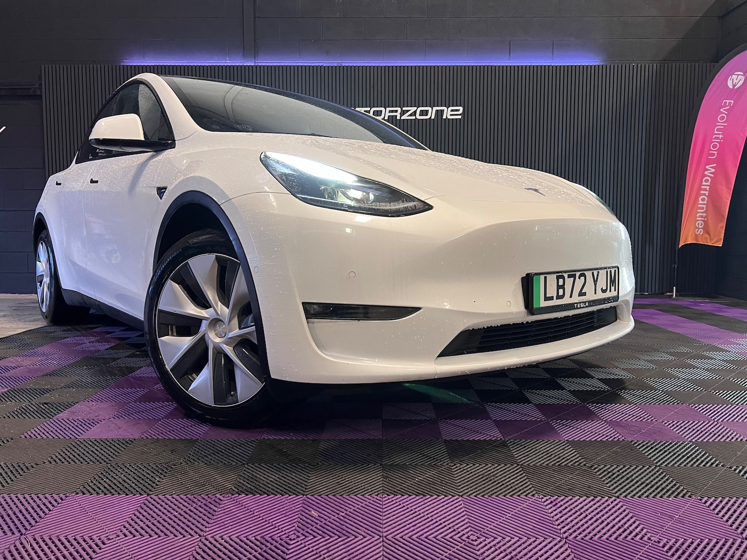 Used Tesla Model Y 2022 for sale - 77533704: Photo 3