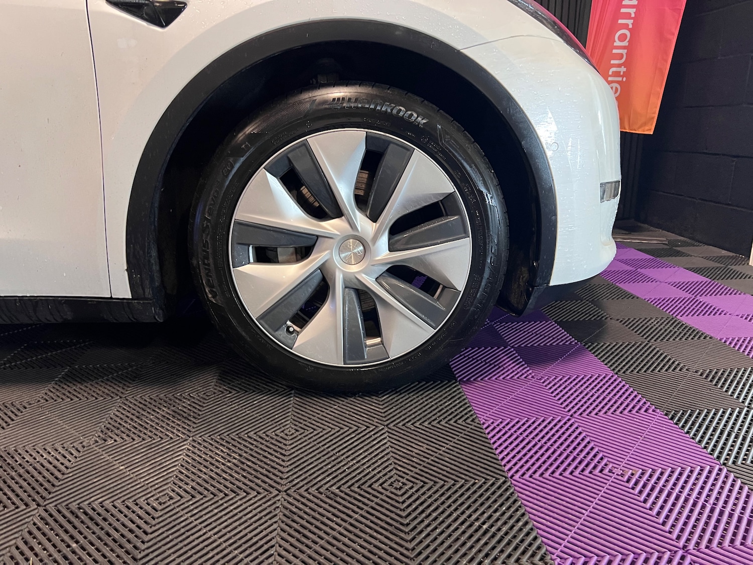 Used Tesla Model Y 2022 for sale - 77533704: Photo 48