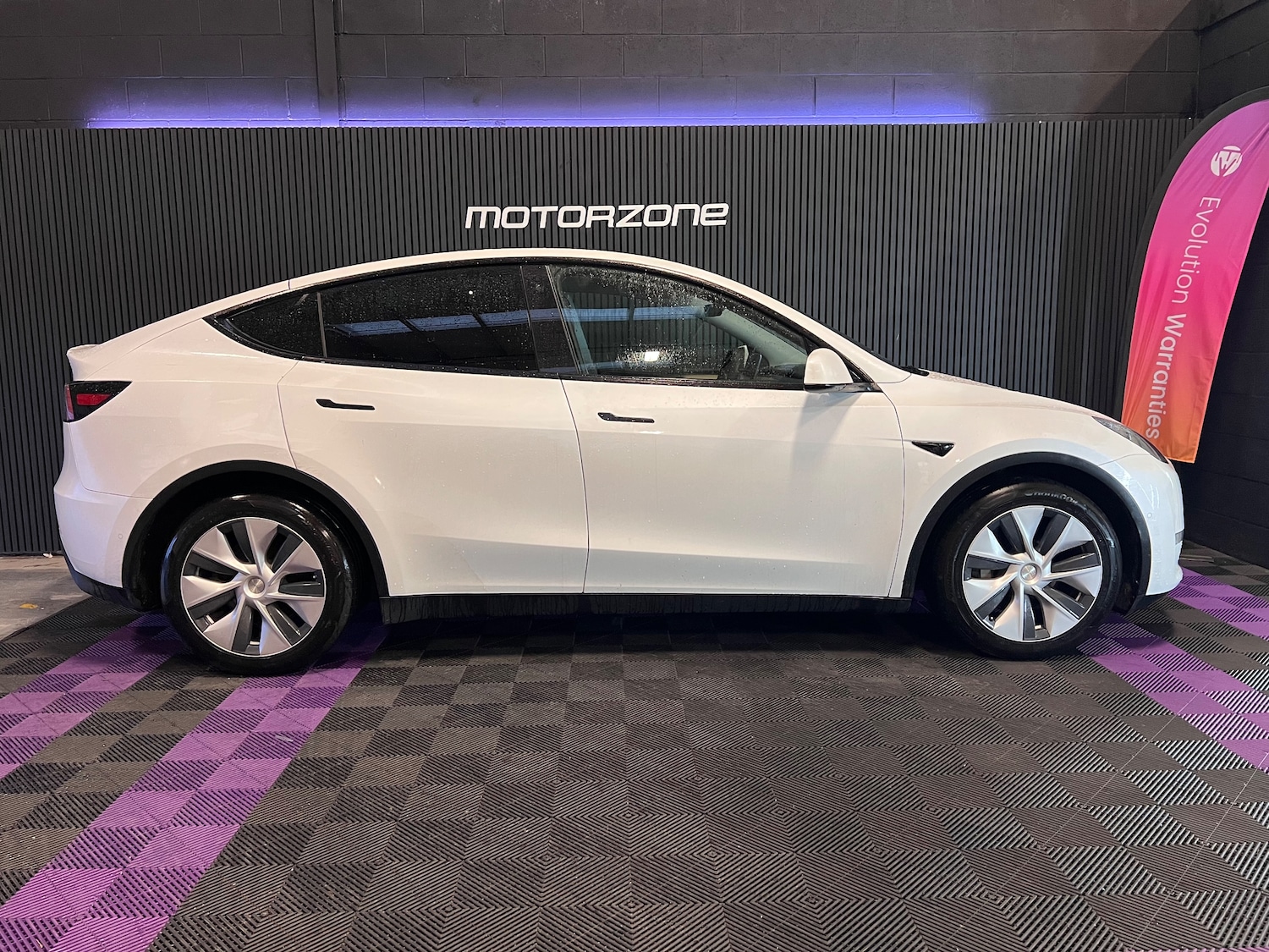 Used Tesla Model Y 2022 for sale - 77533704: Photo 7