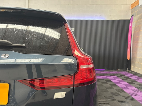 Used Volvo V60 2021 for sale - 76273815: Photo 35