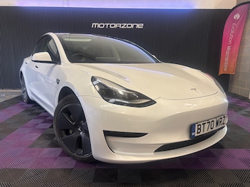 Tesla - Model 3