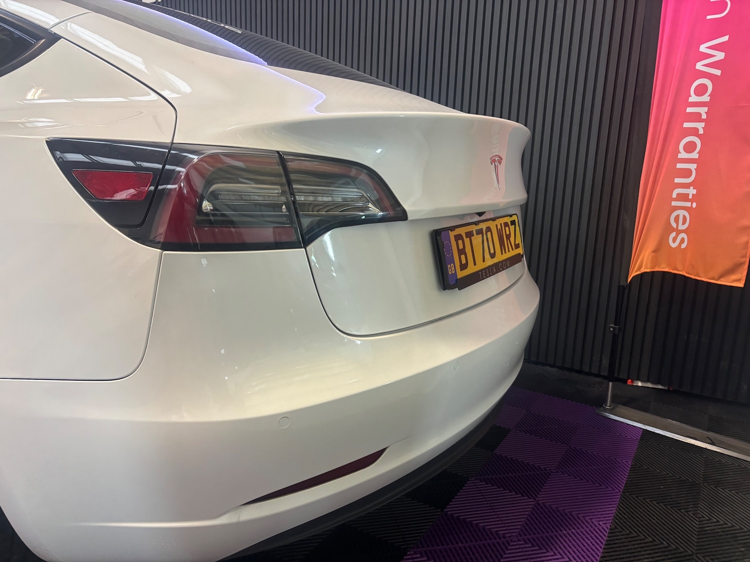 Used Tesla Model 3 2020 for sale - 76716411: Photo 29