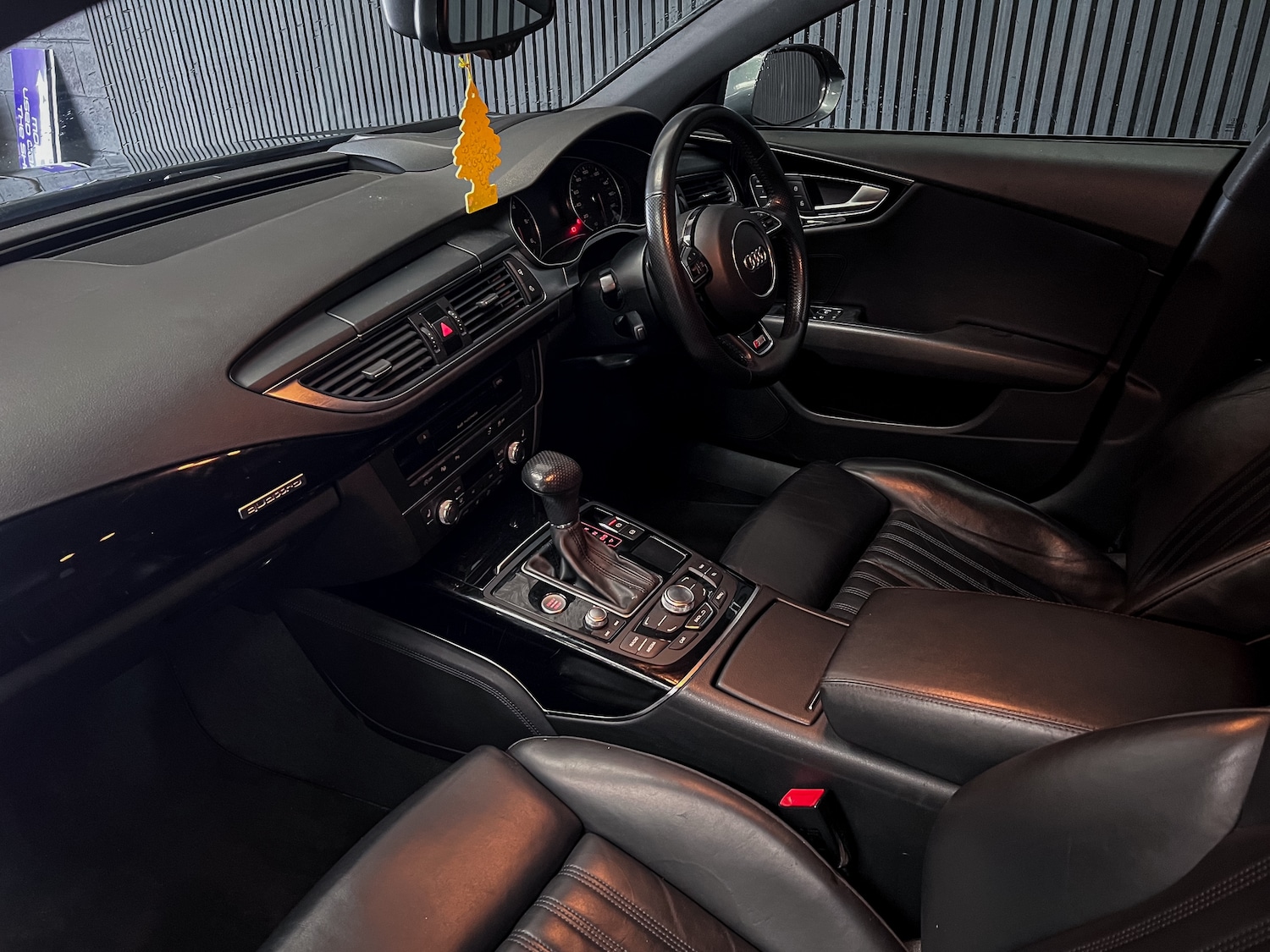 Used Audi A7 2013 for sale - 77355197: Photo 2