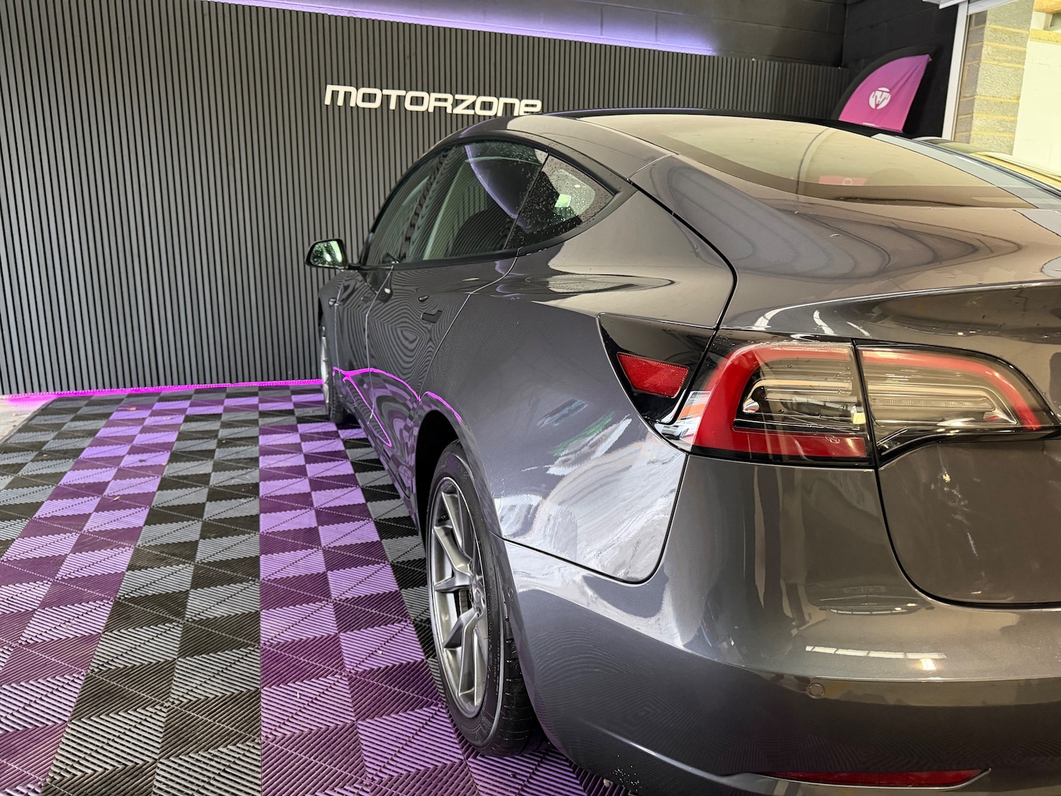 Used Tesla Model 3 2021 for sale - 77139264: Photo 11