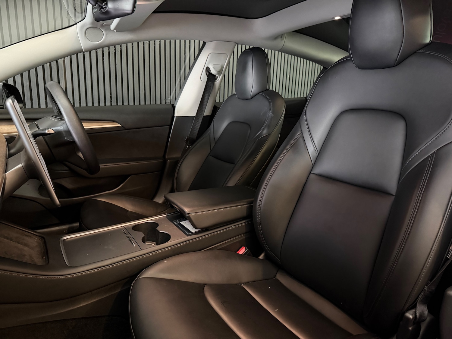 Used Tesla Model 3 2021 for sale - 77139264: Photo 9