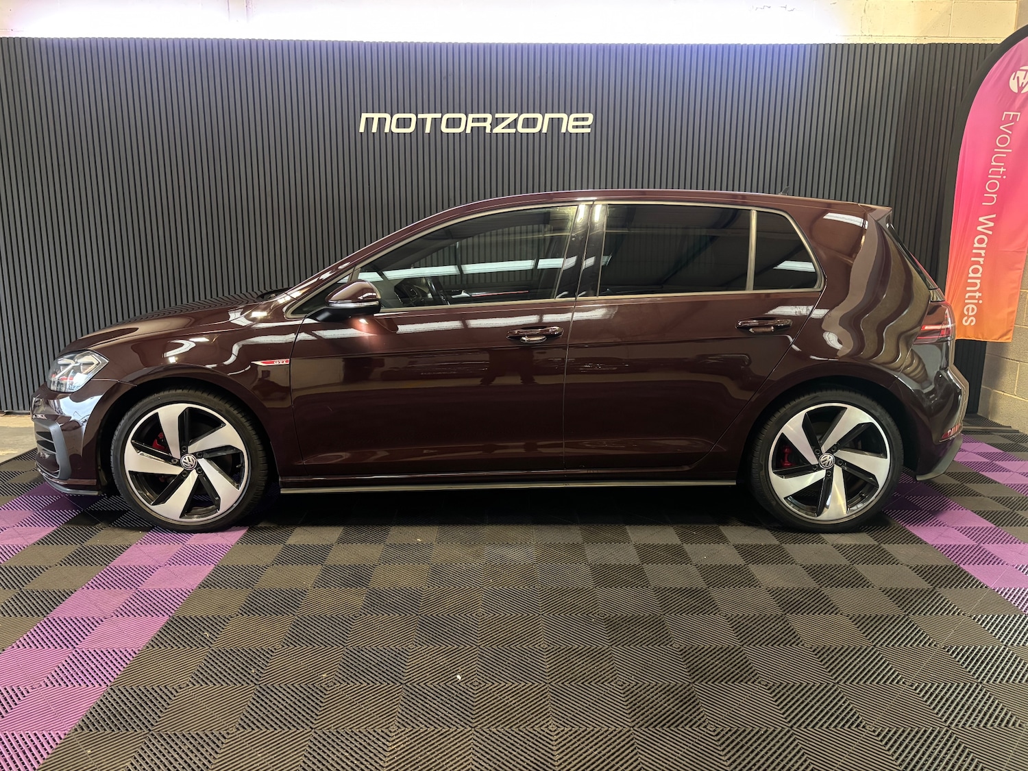 Used Volkswagen Golf 2017 for sale - 76878052: Photo 21