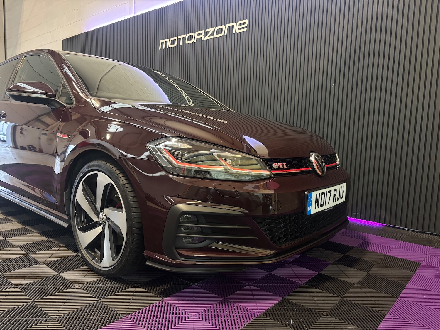 Used Volkswagen Golf 2017 for sale - 76878052: Photo 4