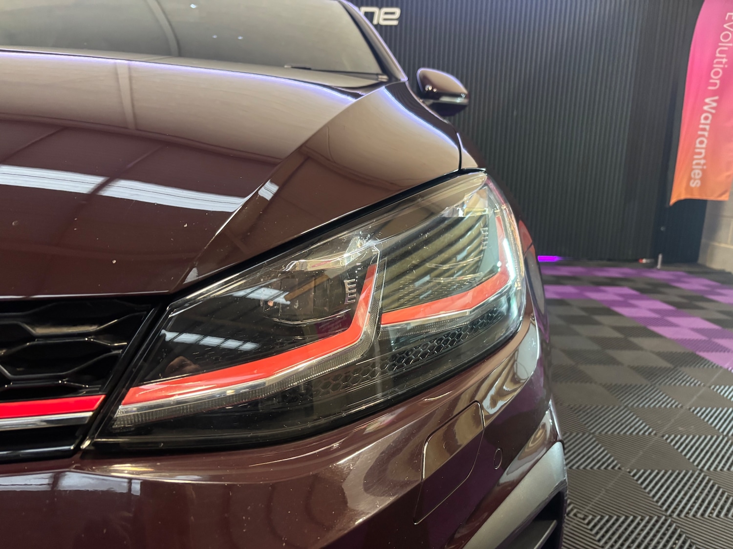 Used Volkswagen Golf 2017 for sale - 76878052: Photo 42