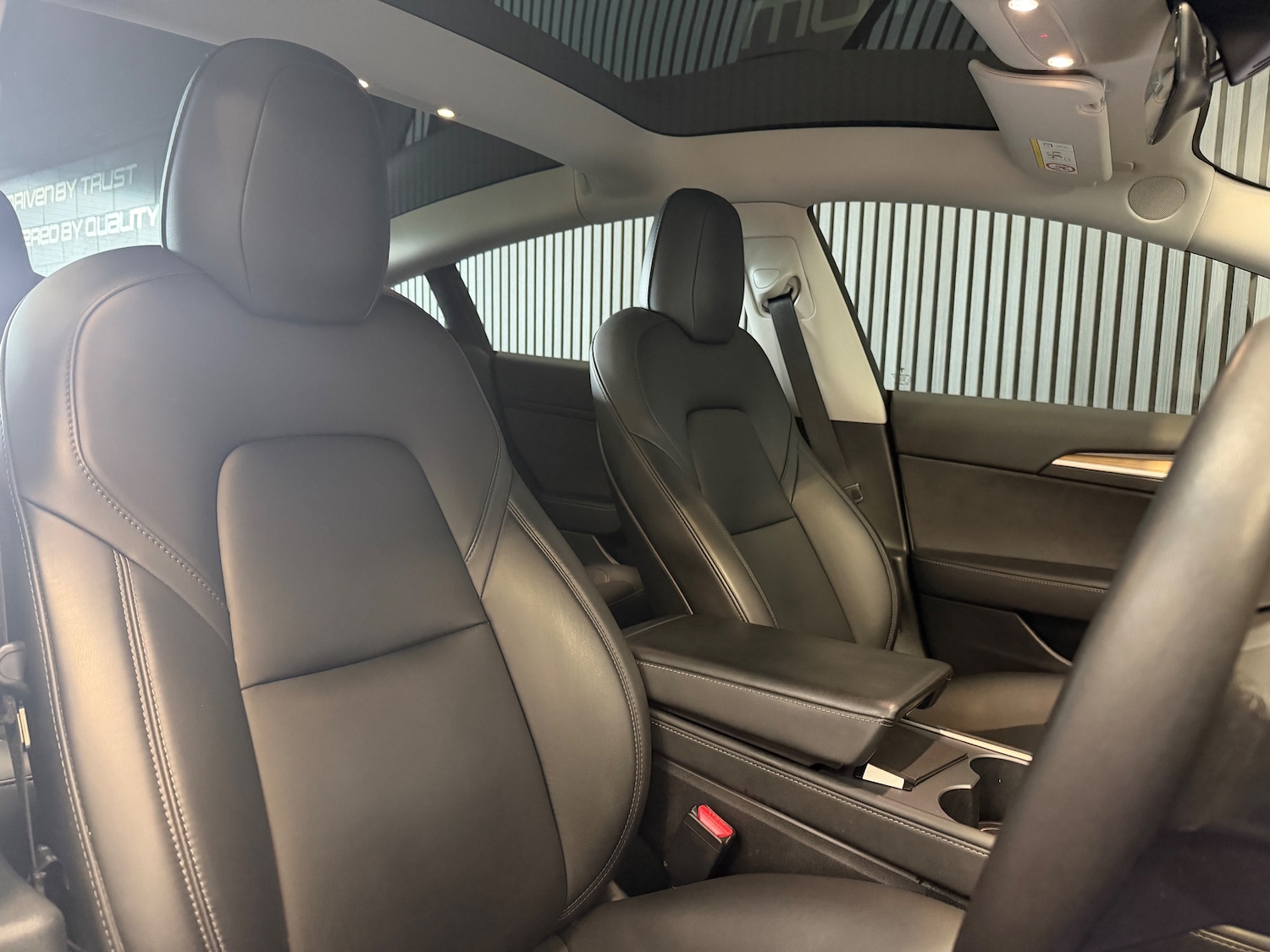 Used Tesla Model 3 2022 for sale - 77997663: Photo 3