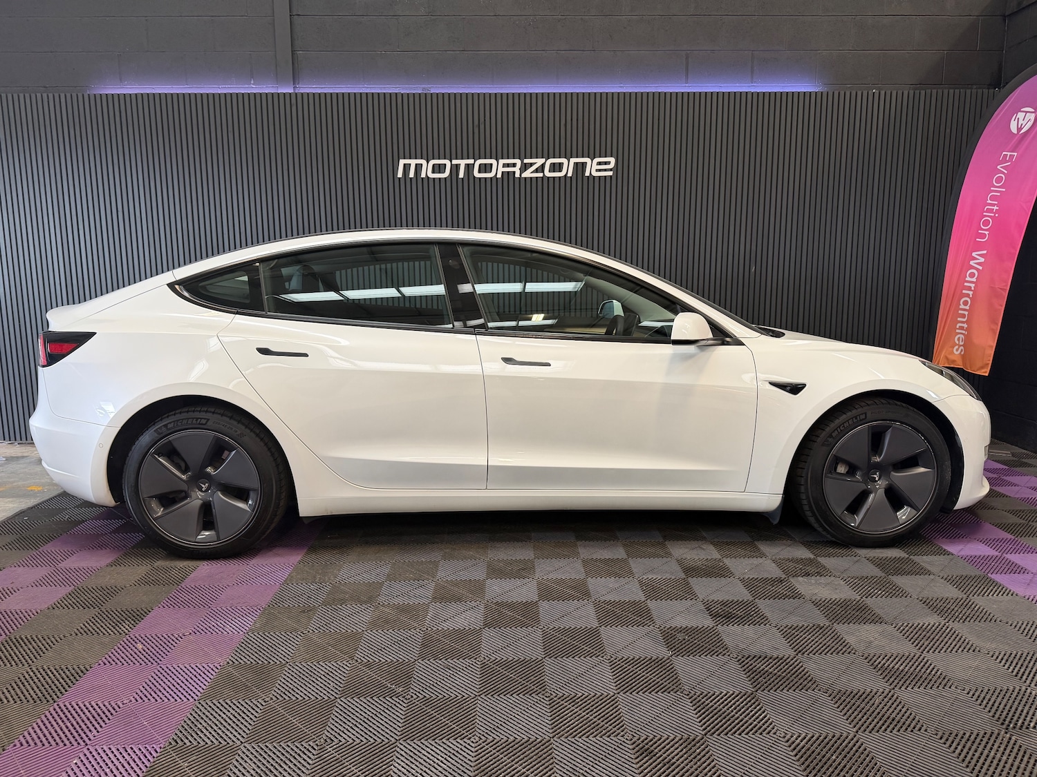 Used Tesla Model 3 2022 for sale - 77997663: Photo 5