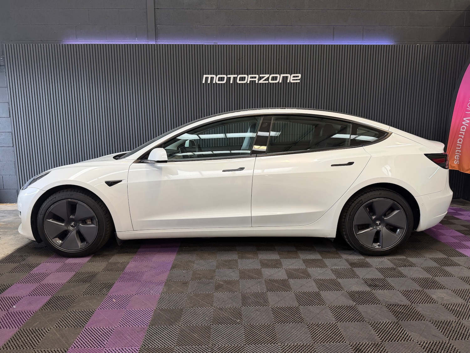 Used Tesla Model 3 2022 for sale - 77997663: Photo 9