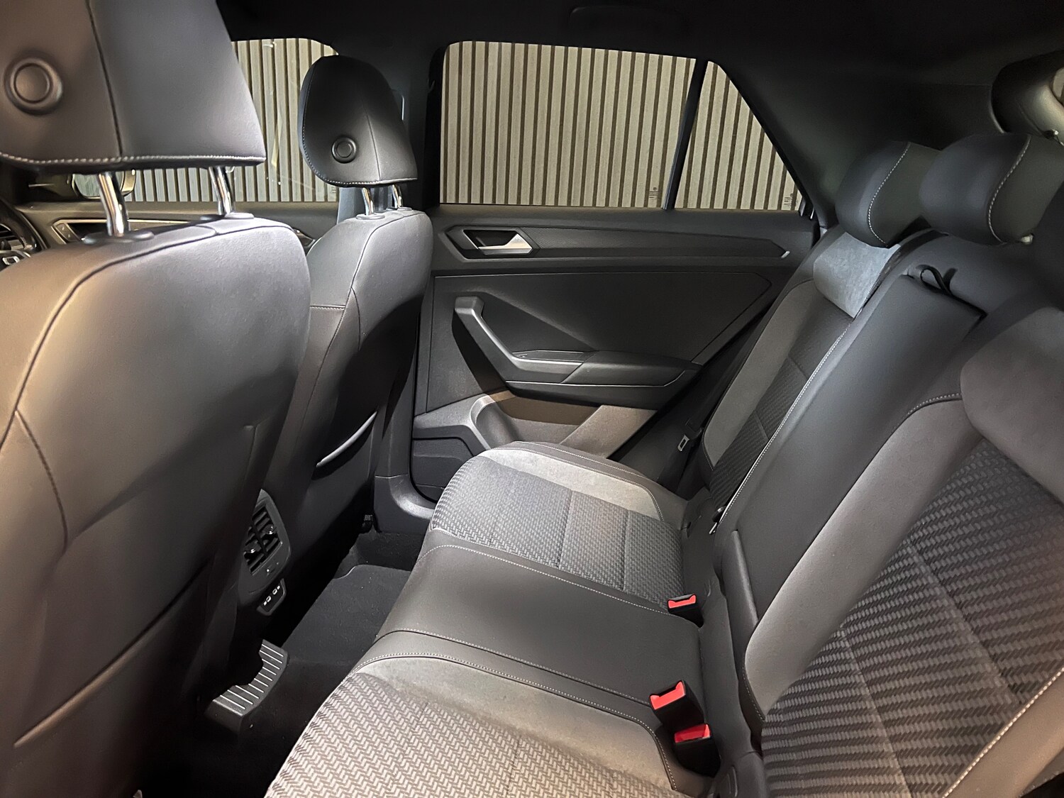 Used Volkswagen T-Roc 2021 for sale - 77805007: Photo 22