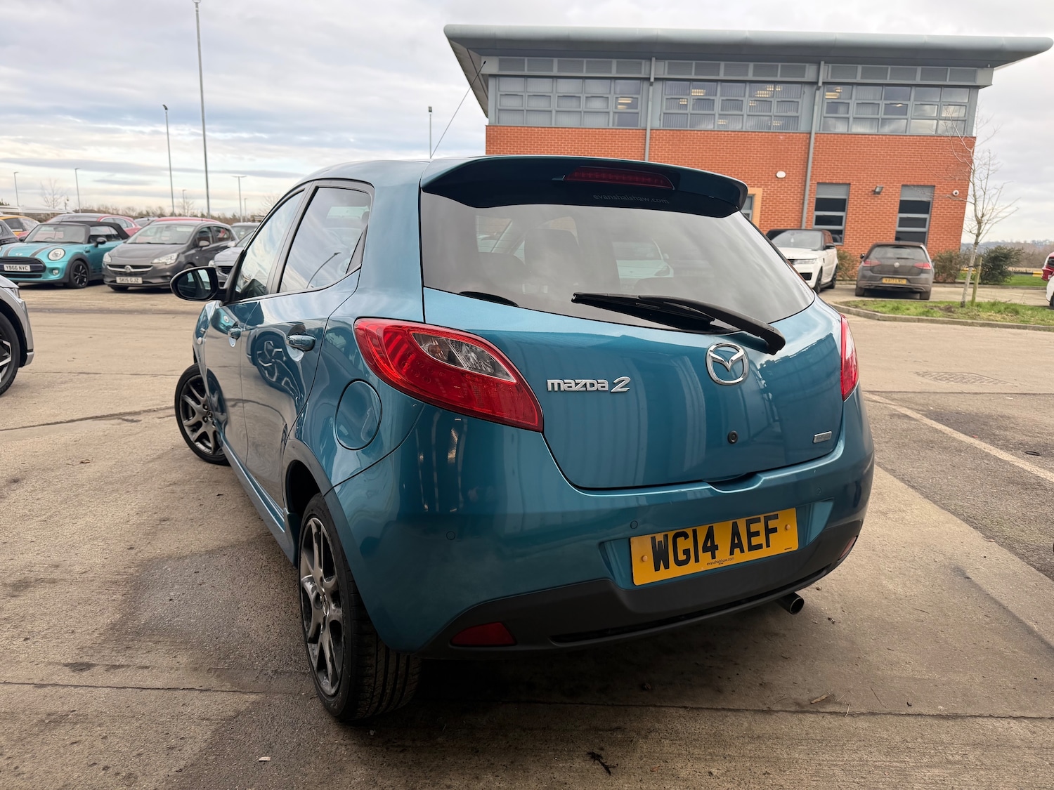 Used Mazda Mazda2 2014 for sale - 77679738: Photo 5